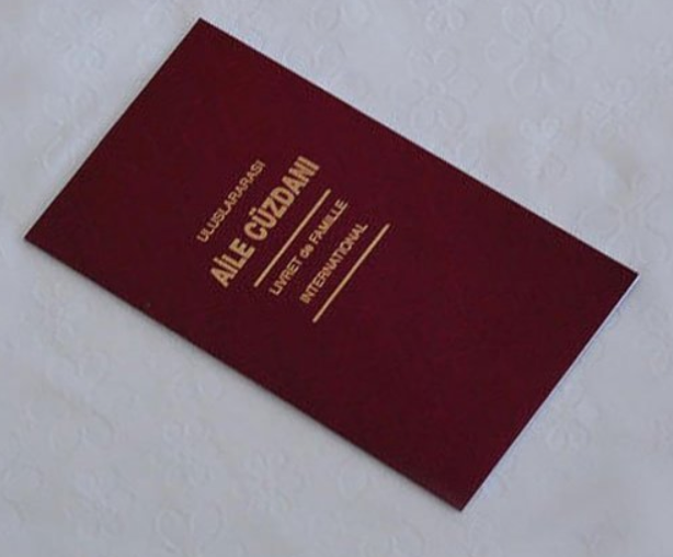 Familienbuch (TUR) Aile Cüzdanı